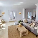 Feriehus Caleta House Beatriz Sinese Design *
