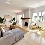 Caleta House Beatriz Sinese Design Feriehus Torre Del Mar