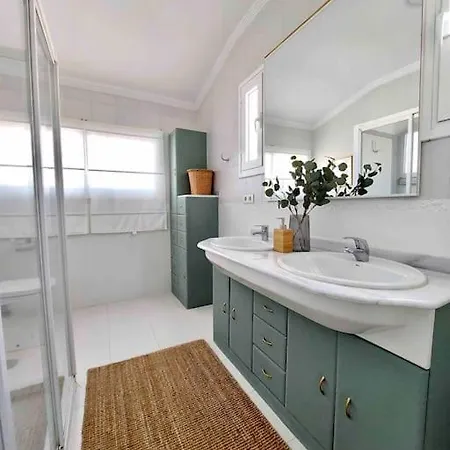 Caleta Beach House Beatriz Sinese Design Holiday home